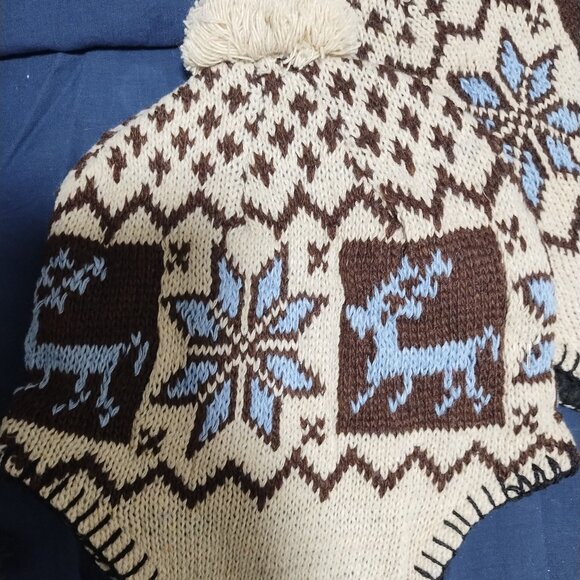 hats - Picture 2 of 5